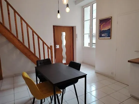 Apartamento Le Cocon Du Chateau Nantes